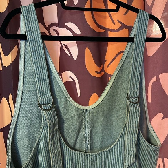 NWT Free People High Roller Railroad Jumpsuit Overalls in Pillow Talk Stripe - Picture 4 of 4